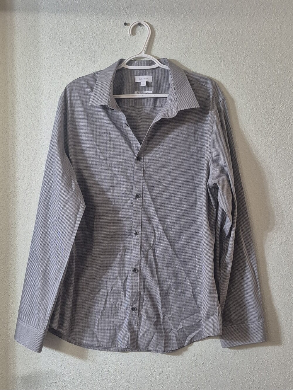 Calvin Klein Men's Gray Micro-Check Dress Shirt